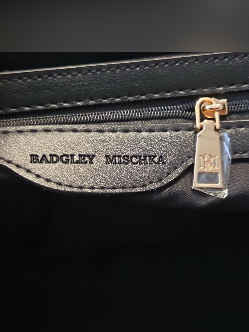 Badgley Mischka Large Black Diamond Quilted Shoulder Bag with Gold Chains - Picture 5 of 7